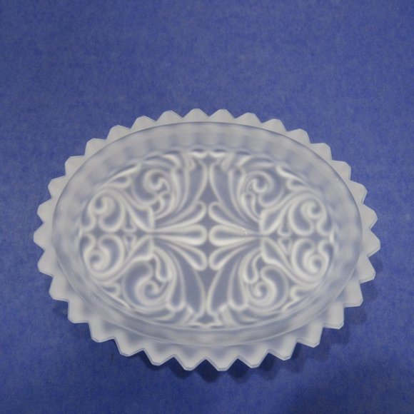 Clear Oval Glass Frosted Lid Trinket Jewelry Box - Picture 7 of 8